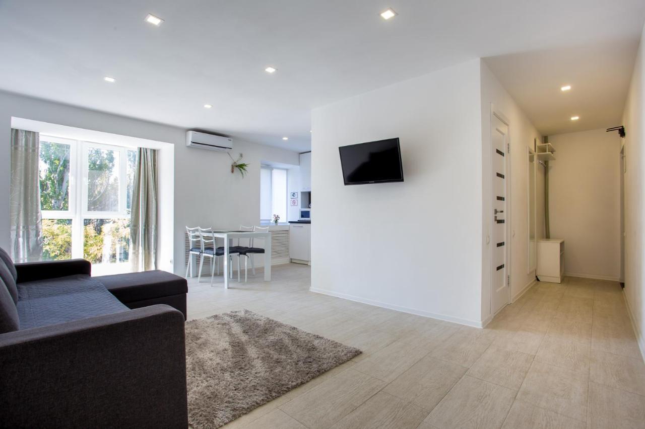 Apartment On Ushakova Cherson Buitenkant foto